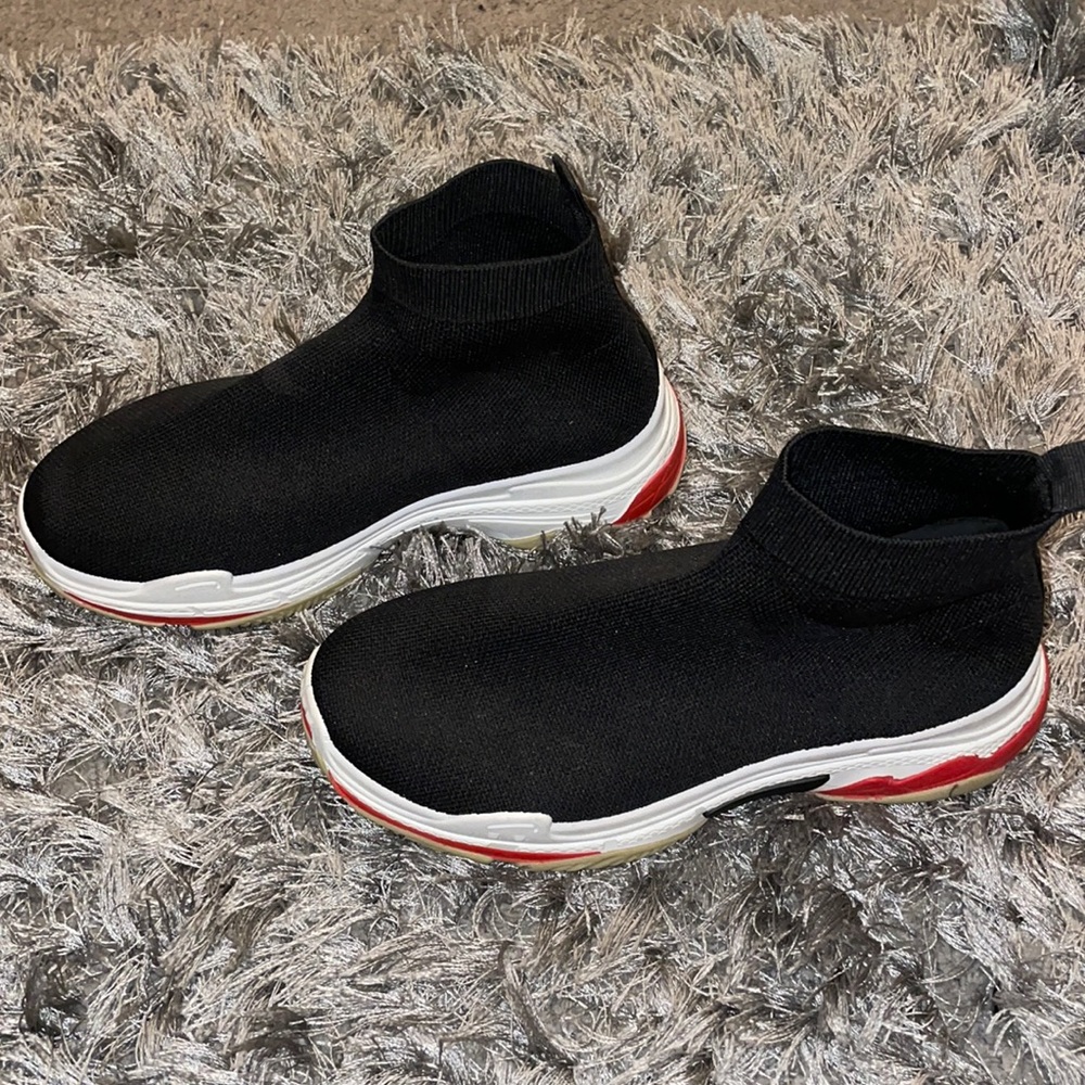 SOCK SNEAKERS
